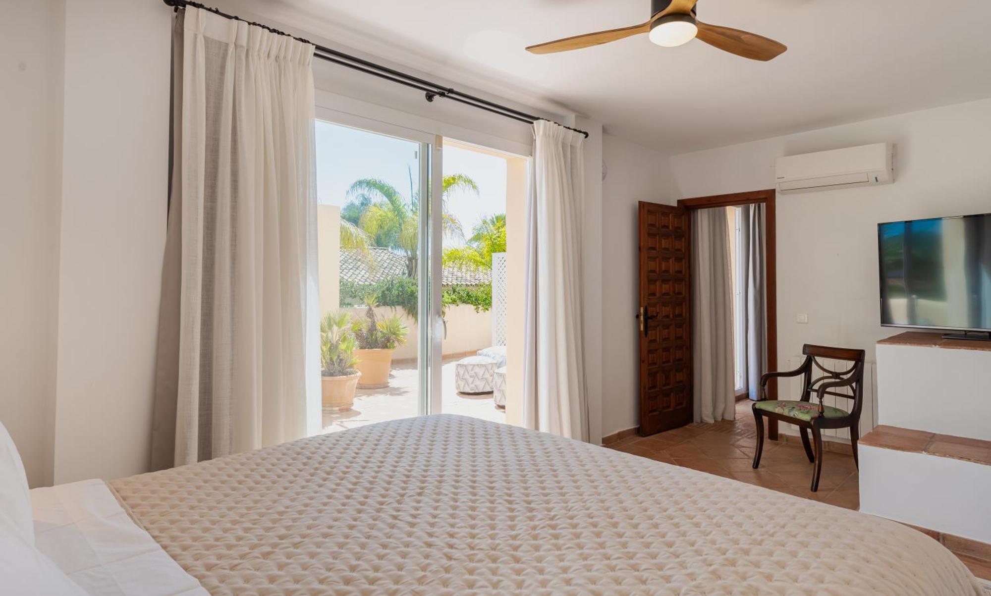 Charming Andalusian-style Villa Marbella